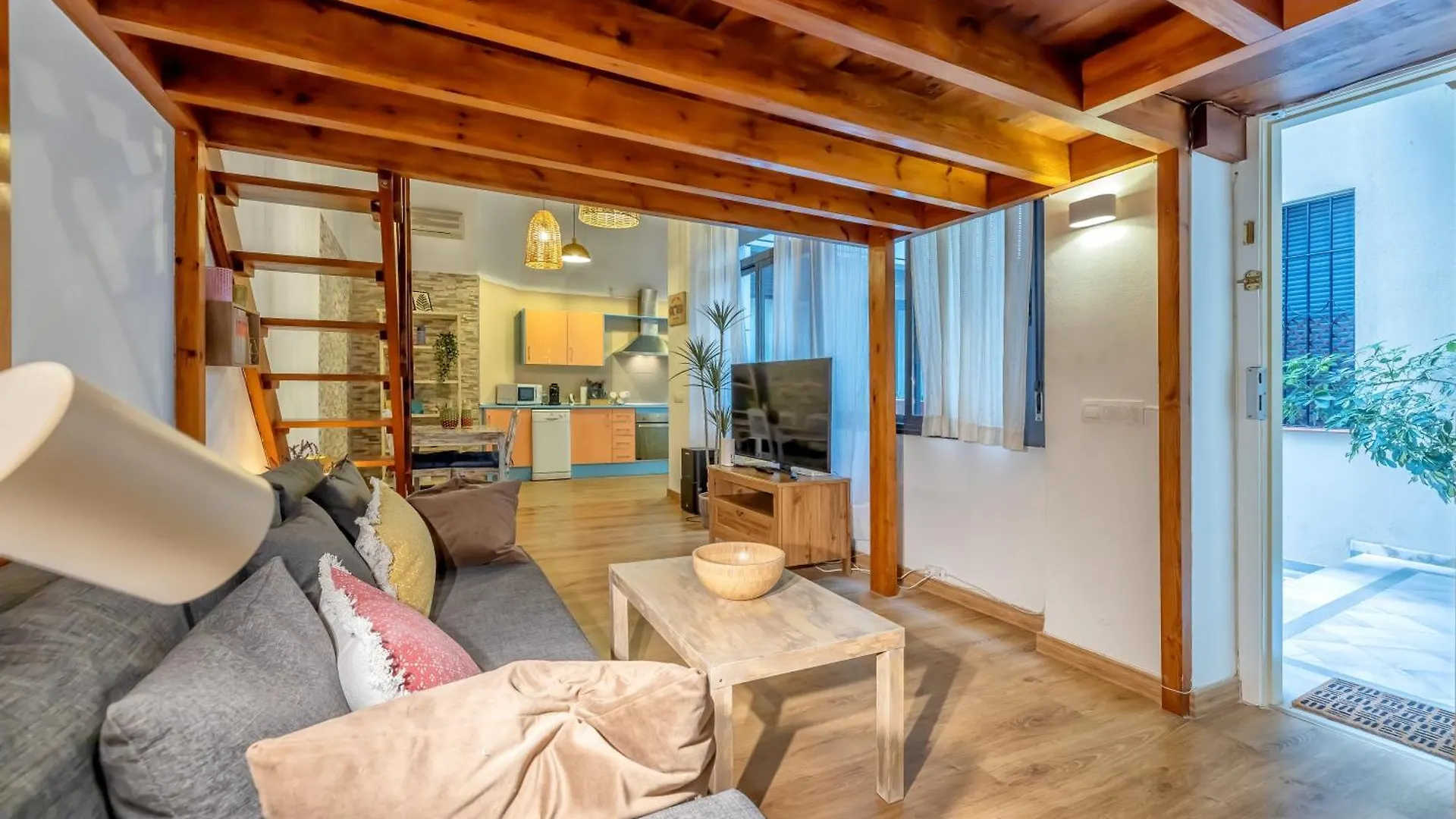 Apartamento Duplex Juramento & Descanso En El Casco Antiguo Córdoba